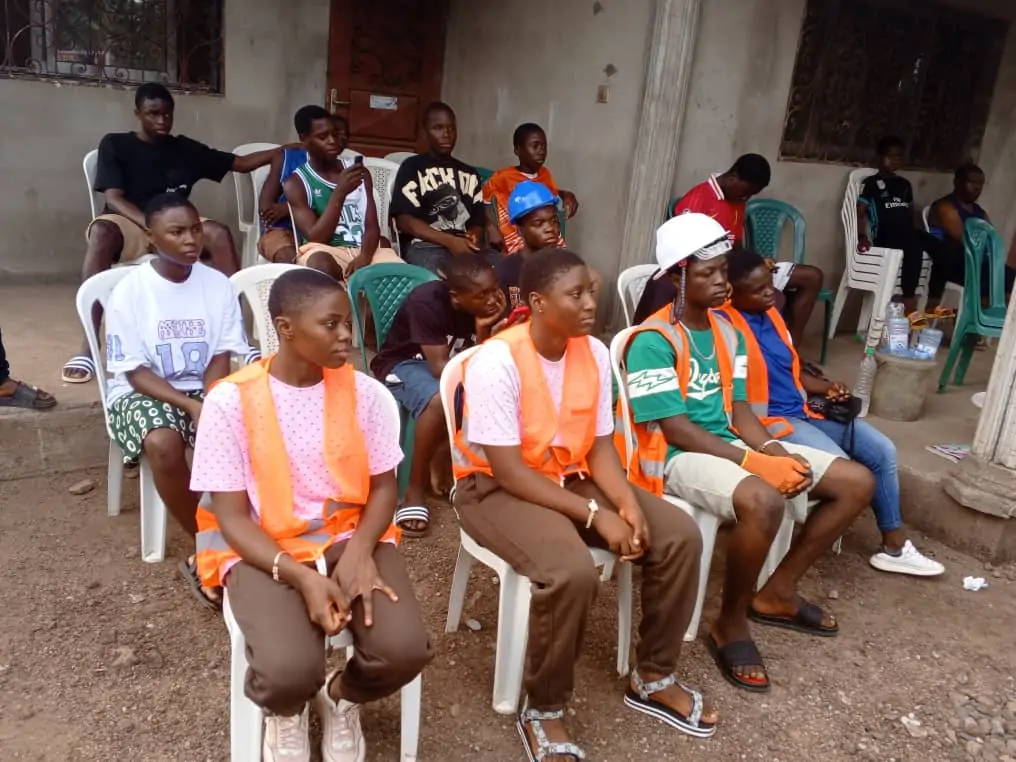 Youths in Mutengene use creative stategies to fight environmental degradation and unemployment