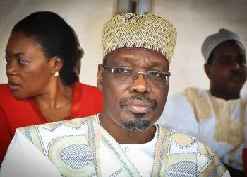 Issa Tchiroma Bakary s'éloigne t-il du RDPC?