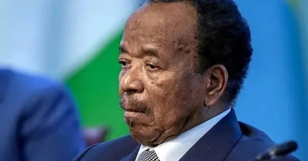 Paul Biya se prend une avalanche de commentaires négatifs - MMI News ...