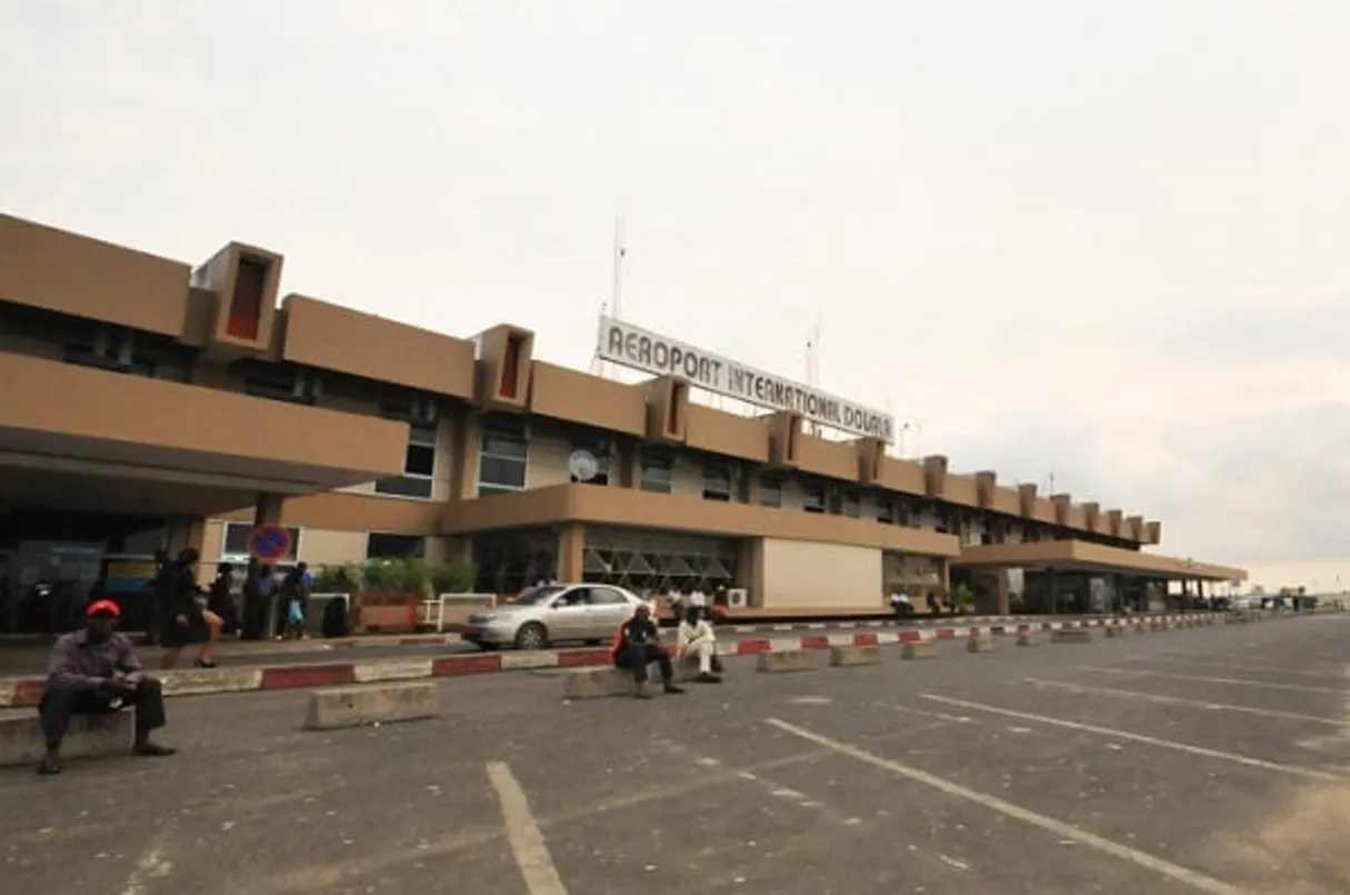l’aéroport de Douala